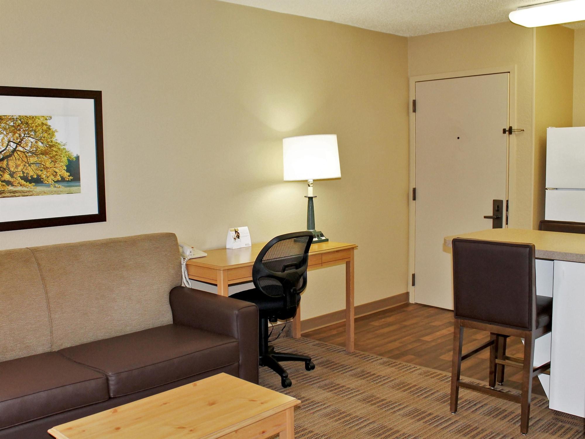 Extended Stay America Suites - Los Angeles - Глендейл Екстериор снимка