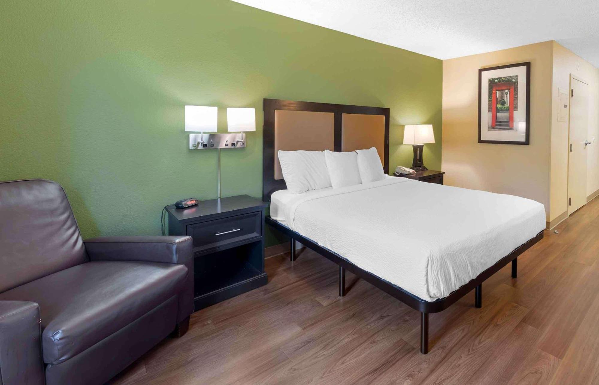 Extended Stay America Suites - Los Angeles - Глендейл Екстериор снимка